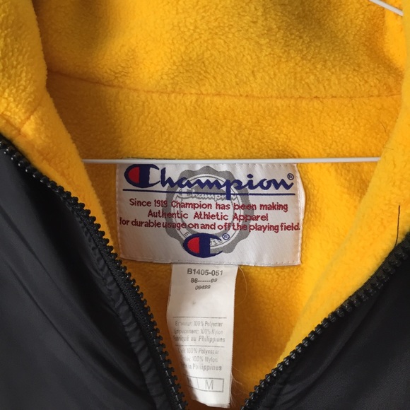 Vintage Champion quarter zip fleece pullover - Picture 4 of 4
